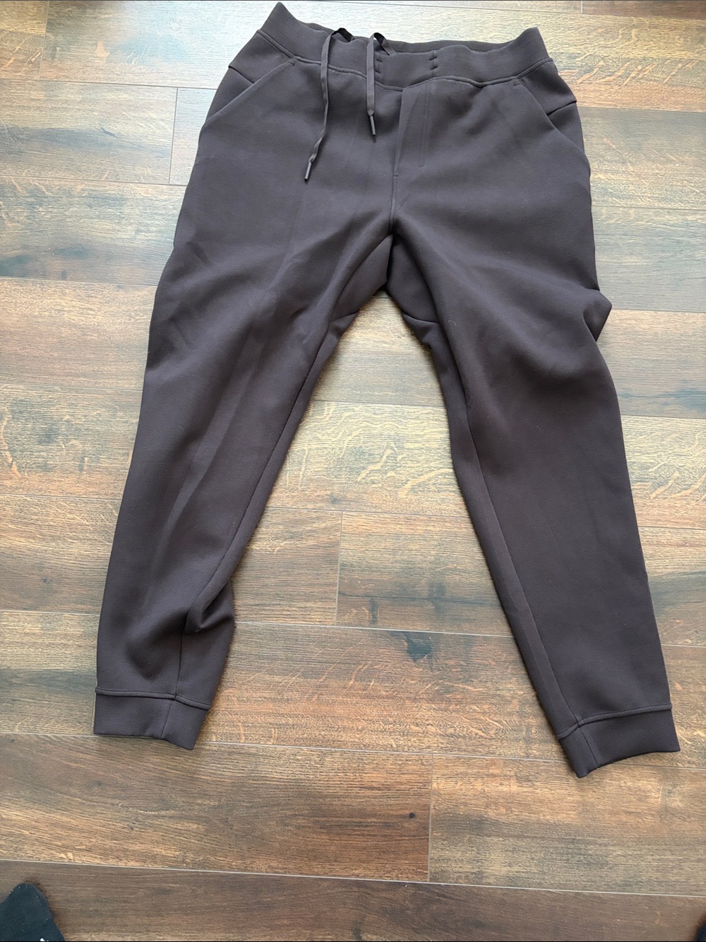 lululemon athletica Men's Dark Brown Jogger Sweatpants